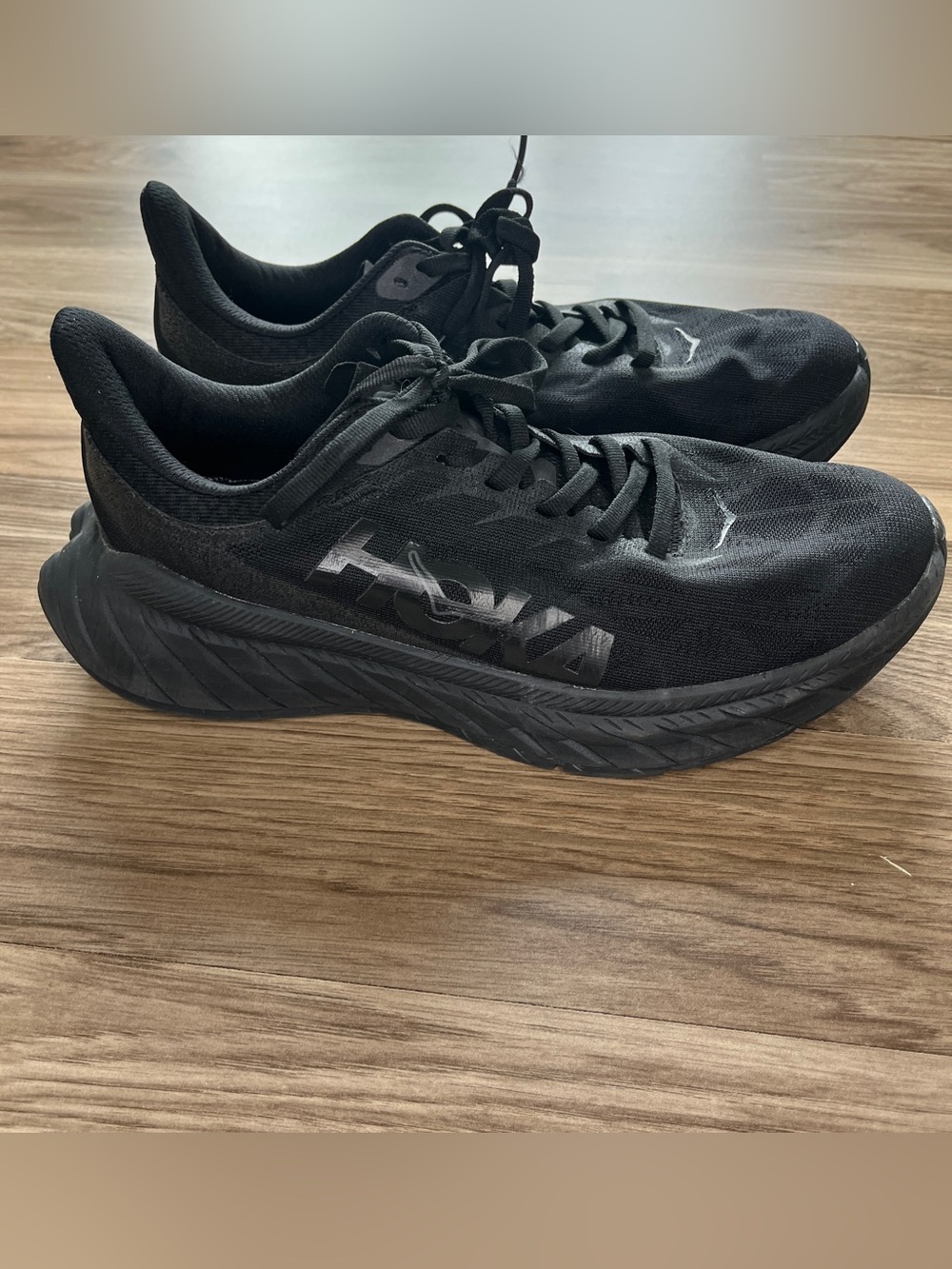 HOKA ONE ONE Clifton 7 Men’s Running Shoes Black Size 8D Cushioned Road Trainer